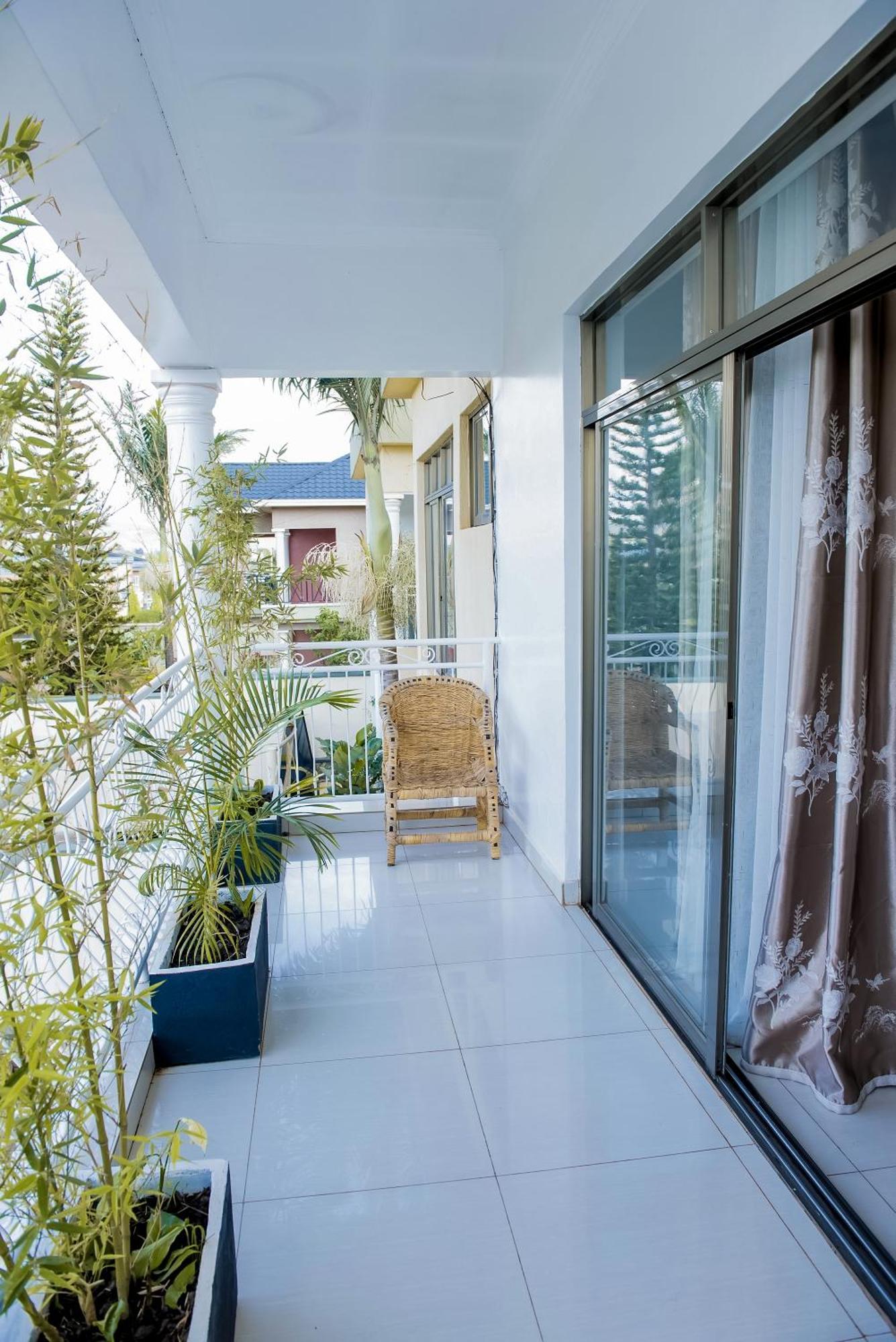 Adriel Homes Apartment Woodland Center Kigali Eksteriør bilde